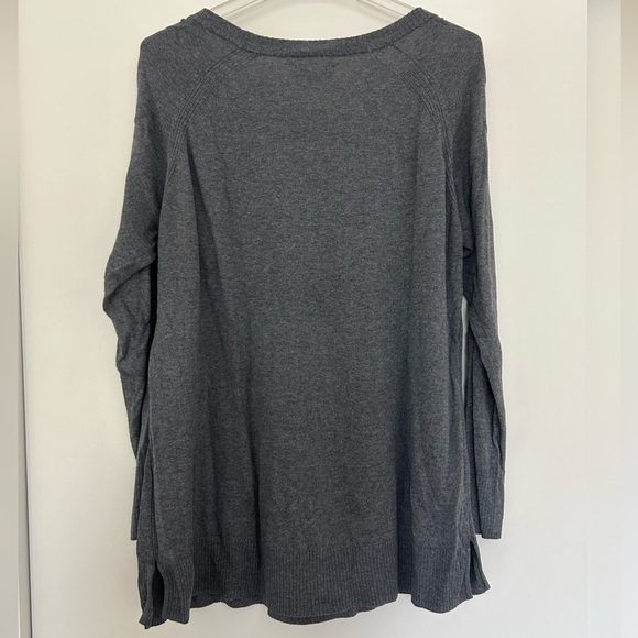 Lauren Conrad long sweater with twist detail down arms - Picture 5 of 7